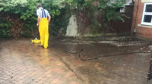 cleaning a block paving driveway